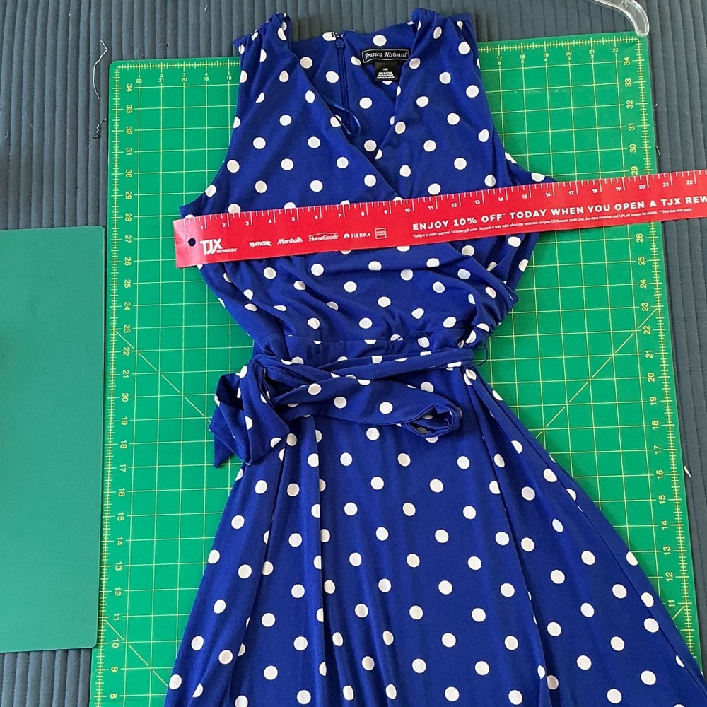 New! Beautiful royal blue faux polka dot wrap dress, Jessica Howard, size 10p - Picture 7 of 13
